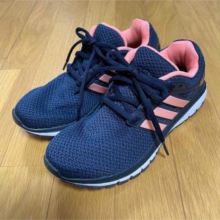 アディダス(adidas)の専用　　アディダス　スニーカー　レディース(スニーカー)