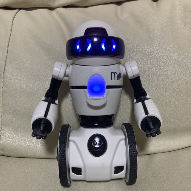 【本日限定価格】ハローミップ　hello mip ロボットおもちゃ キッズ/ベビー/マタニティのおもちゃ(知育玩具)の商品写真