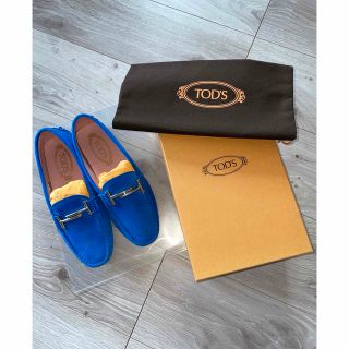 トッズ(TOD'S)のマリリン様専用⭐︎TOD'Sトッズ　ゴンミーニ　ダブルT 37.5(ローファー/革靴)