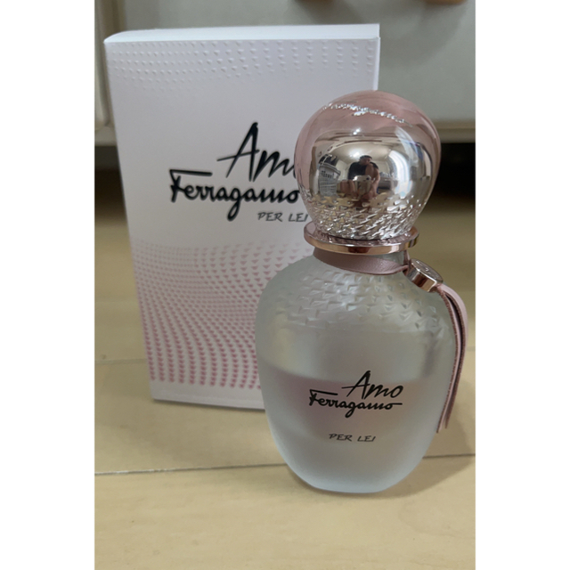 Salvatore Ferragamo(サルヴァトーレフェラガモ)のサルヴァトーレ フェラガモ 香水 50ml コスメ/美容の香水(香水(女性用))の商品写真