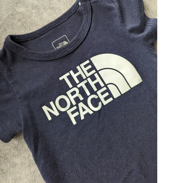 THE NORTH FACE(ザノースフェイス)のノースフェイス　ロンパース　80 キッズ/ベビー/マタニティのベビー服(~85cm)(ロンパース)の商品写真