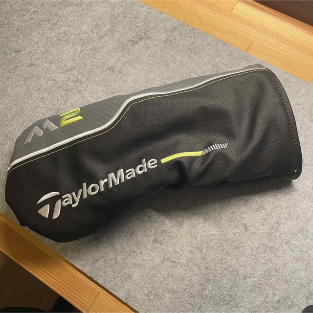 TaylorMade(テーラーメイド)のTalorMade M2 ヘッドカバー (ドライバー用) スポーツ/アウトドアのゴルフ(その他)の商品写真