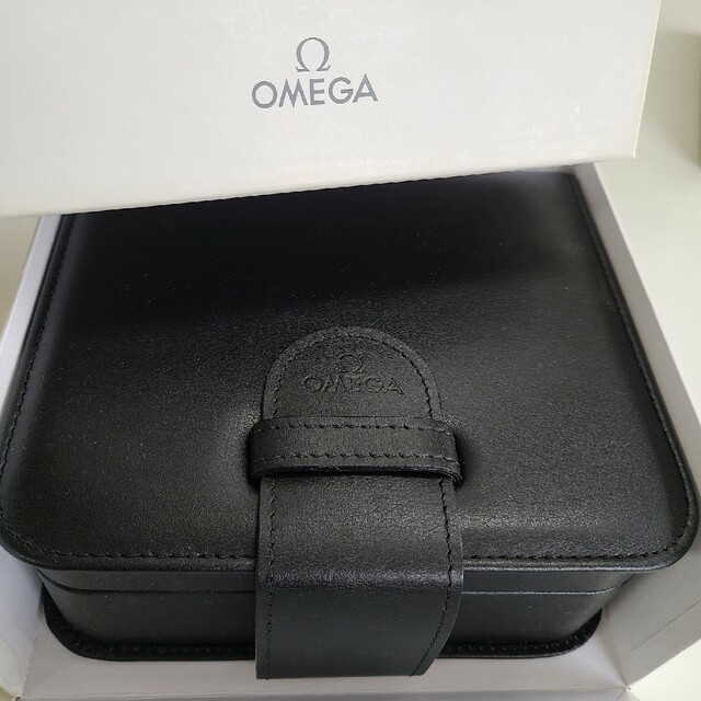 未使用品　OMEGA　オメガ時計ケース　黒