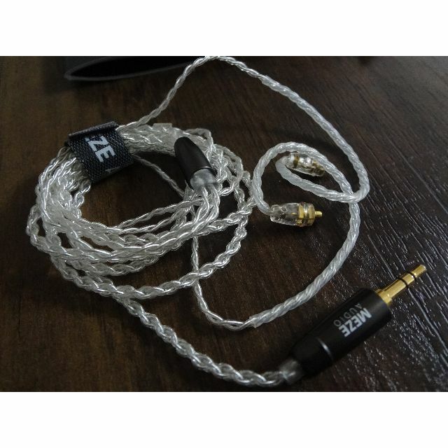 MEZE AUDIO ADVAR スマホ/家電/カメラのオーディオ機器(ヘッドフォン/イヤフォン)の商品写真