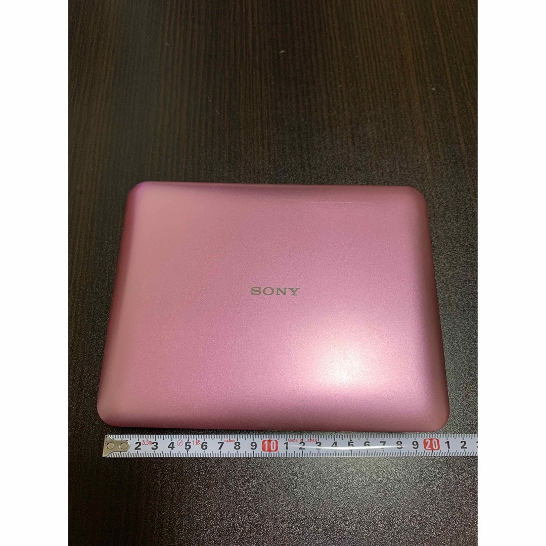 SONY(ソニー)のSONYポーダブルDVDプレイヤー スマホ/家電/カメラのオーディオ機器(ポータブルプレーヤー)の商品写真