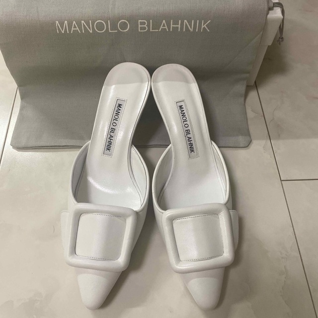 MANOLO BLAHNIK(マノロブラニク)のマノロブラニク　maysaleメイセール レディースの靴/シューズ(ハイヒール/パンプス)の商品写真