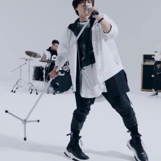 ユリウス(JULIUS)のニルズ IKE 着用 ハイキュー トラックパンツ spyair NILøS 黒(その他)