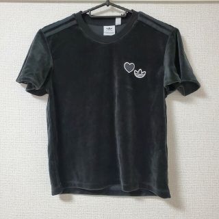 アディダス(adidas)の新品タグ付きadidas　ベロア生地Tシャツ　ブラックSサイズ(Tシャツ(半袖/袖なし))