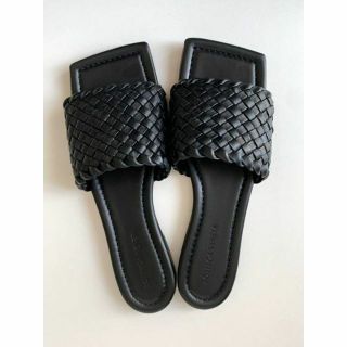 Bottega Veneta - 【新品未使用】ボッテガヴェネタ サンダル サイズ38