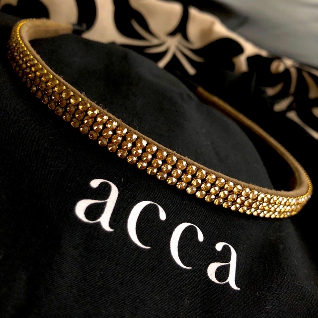 アッカ クリスタルカチューシャ acca - ヘアバンド/カチューシャ アッカ クリスタルカチューシャ acca - ヘアバンド/カチューシャ