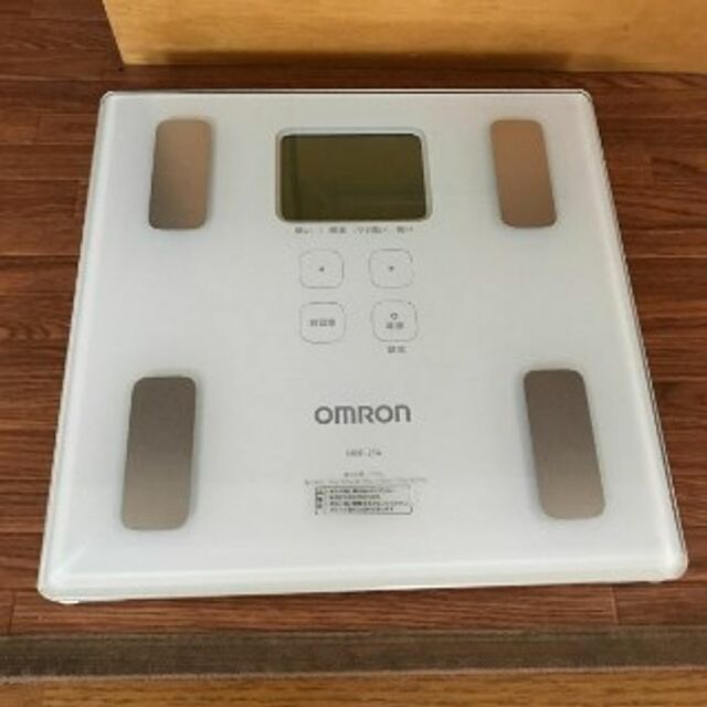 ★送料無料★ 体重・体組成計 OMRON オムロン 機能充実 スマホ/家電/カメラの美容/健康(体重計/体脂肪計)の商品写真