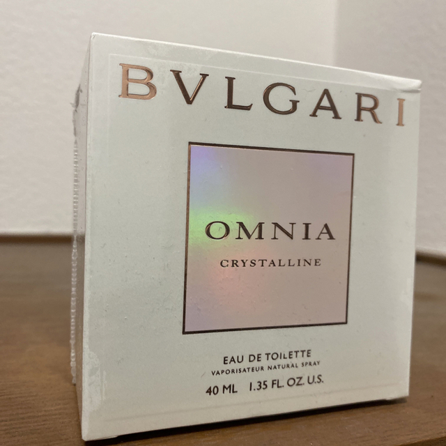 BVLGARI(ブルガリ)のブルガリオムニアクリスタリン オードトワレ 40ml コスメ/美容の香水(その他)の商品写真