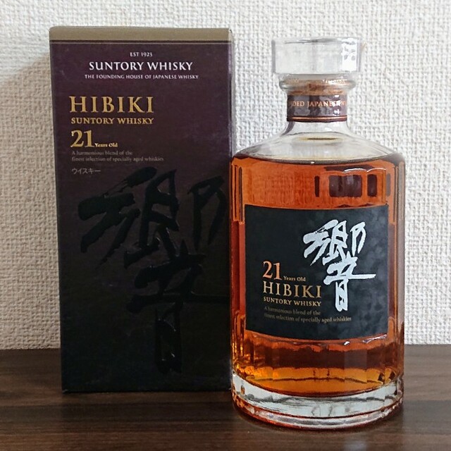 サントリー(サントリー)の【焼き肉きんぐ様専用】SUNTORY サントリー 響 21年 700ml 食品/飲料/酒の酒(ウイスキー)の商品写真