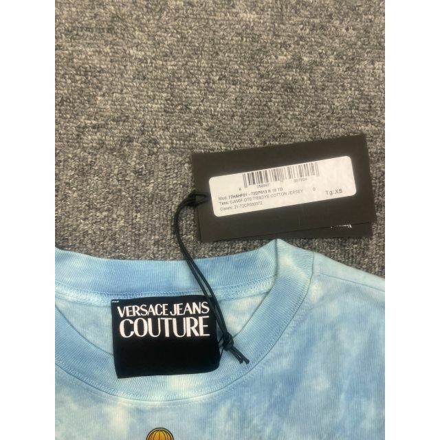 VERSACE - ☆新品☆VERSACE(ヴェルサーチ) レディース Tシャツ 送料