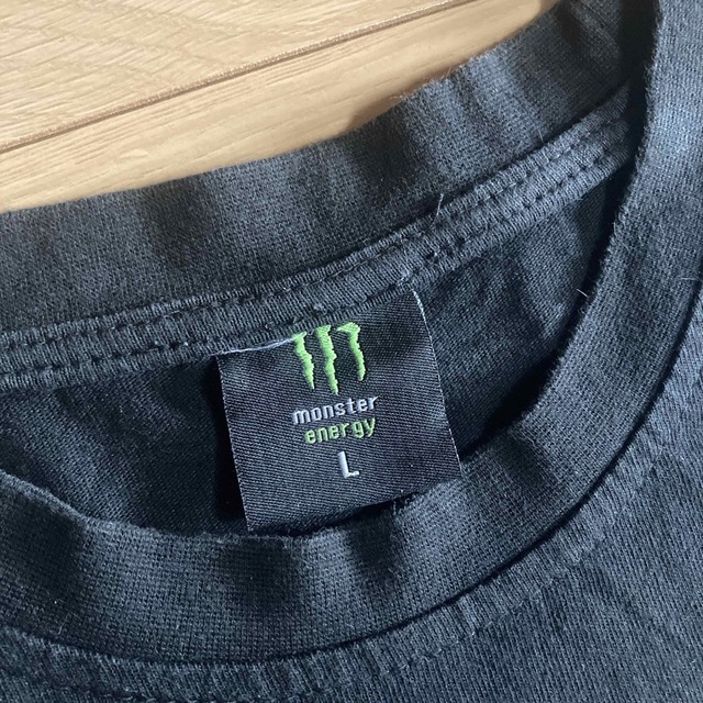 Monster Energy(モンスターエナジー)のモンスター　ロッシ　メンズL  黒 メンズのトップス(Tシャツ/カットソー(半袖/袖なし))の商品写真