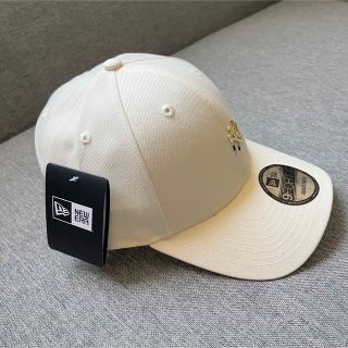 NEW ERA - ニューエラ ゴールドミニメタル キャップ アイボリー