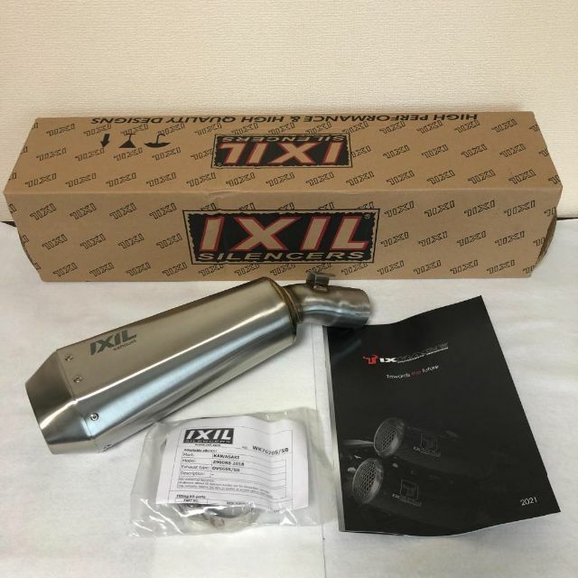 IXIL　Z900RS　RC1　ヘキサコーン スリップオン マフラー　新品