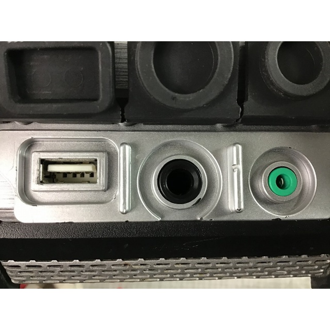 Makita - ☆中古品☆ makita マキタ 10.8V~18V 充電式ラジオ MR113B