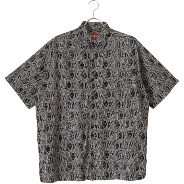 Pau Hana HAWAI Black Leaf Pattern Shirt