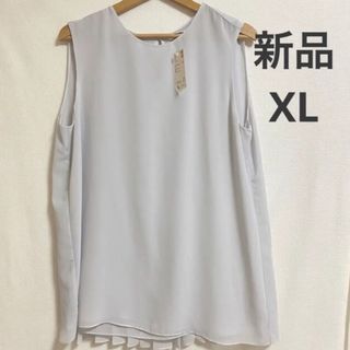 ユニクロ(UNIQLO)の新品　UNIQLO ユニクロ　ノースリーブブラウス　ライトグレー　LL(シャツ/ブラウス(半袖/袖なし))