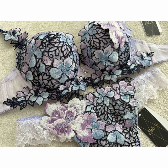 サルート 店舗限定 89-