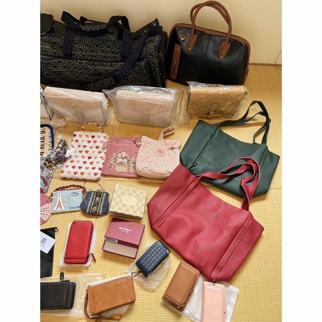 カバン 財布 スマホケース 大きいバッグ 等 まとめ売り