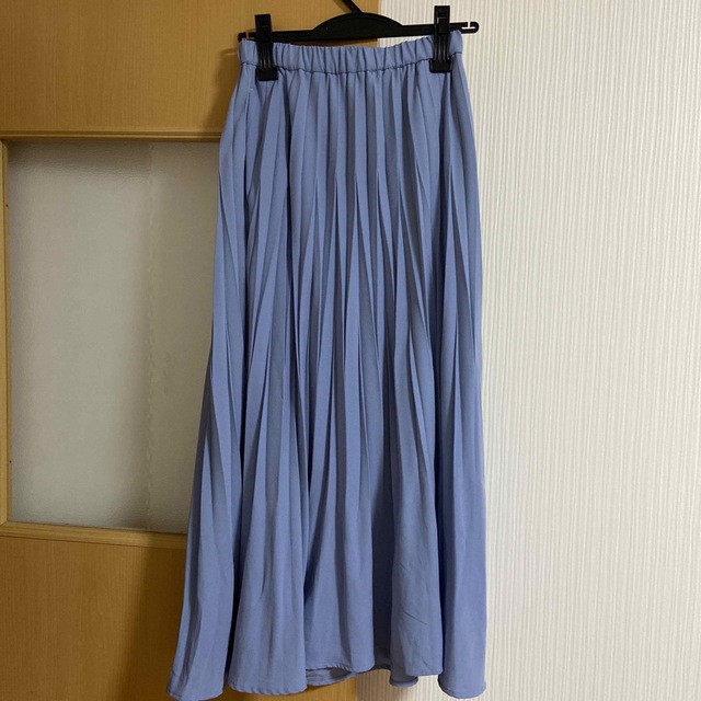 BAYFLOW(ベイフロー)のプリーツスカートブルー レディースのスカート(ロングスカート)の商品写真