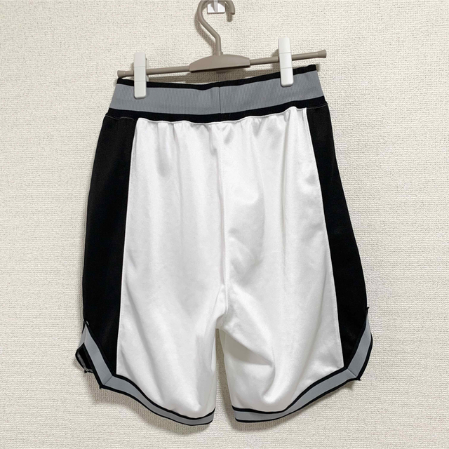 90s NIKE 白タグ ハーフパンツ メンズM 白 黒 バスケパンツ 日本製