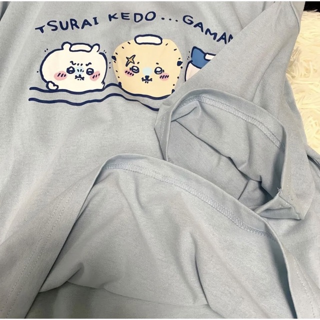 【新品◆レディース：3L】ちいかわ×しまむら：Tシャツ 〜つらいけど我慢〜 レディースのトップス(Tシャツ(半袖/袖なし))の商品写真