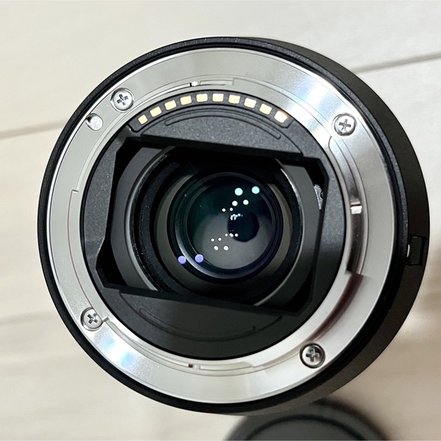 ほぼ未使用 SONY FE 20-70mm F4 G SEL2070G ほぼ未使用 SONY FE 20-70mm F4 G SEL2070G
