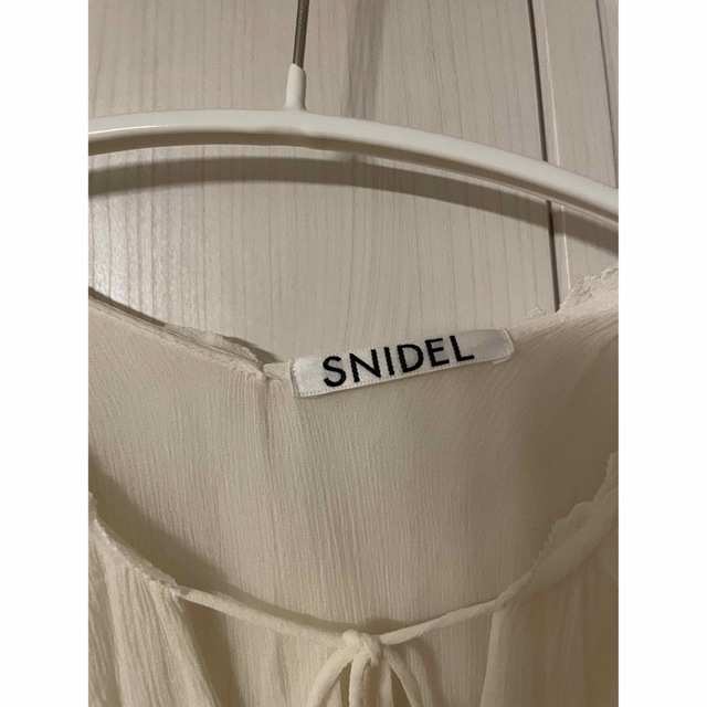 SNIDEL(スナイデル)のクレープシアーチュニック レディースのトップス(シャツ/ブラウス(長袖/七分))の商品写真