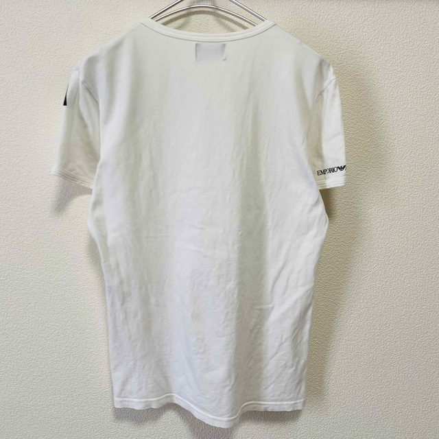Emporio Armani(エンポリオアルマーニ)の一点物　エンポリオアルマーニ デカロゴ  VネックTシャツ メンズのトップス(Tシャツ/カットソー(半袖/袖なし))の商品写真