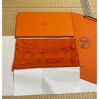 エルメス(Hermes)のエルメス New Libris ニューリブリス ストール オレンジ HERMES(マフラー/ストール)