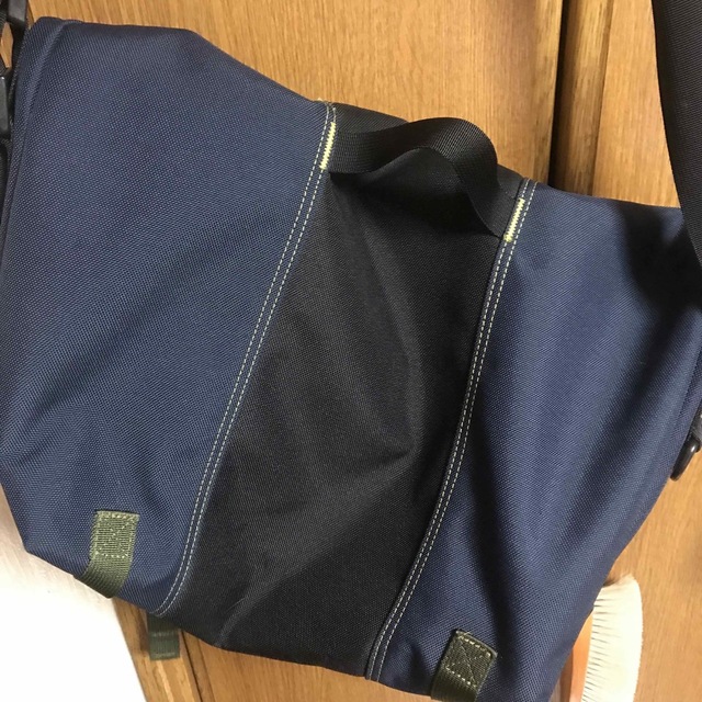 TIMBUK2(ティンバックツー)のtimbuk2 Ｃｌａｓｓｉｃ　Ｍｅｓｓｅｎｇｅｒ／Ｍ メンズのバッグ(メッセンジャーバッグ)の商品写真