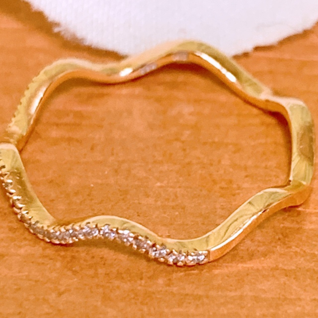 COCOSHNIK(ココシュニック)の12号❗️ココシュニック❣️k10 ダイヤモンドウエーブ ハーフエタニティリング レディースのアクセサリー(リング(指輪))の商品写真