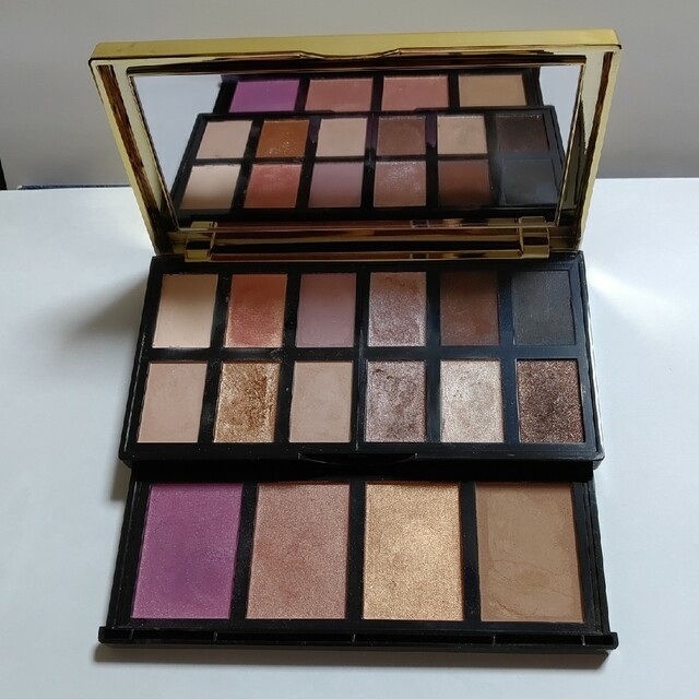 LANCOME - ランコム アイアンドフェイスパレット 2022年クリスマス