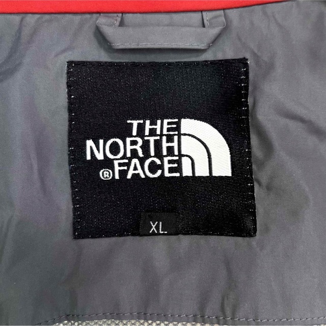 THE NORTH FACE(ザノースフェイス)の美品人気 ノースフェイス マウンテンパーカー ゴアテックス レディースXL レディースのジャケット/アウター(ナイロンジャケット)の商品写真