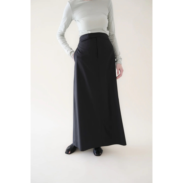 IIROT   iirot 今季新作 Classic Chambray Skirt 新品未使用の通販 by