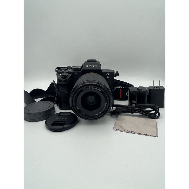 SONY(ソニー)の ソニー α7 Ⅱ+ FE28-70mm レンズキット スマホ/家電/カメラのカメラ(ミラーレス一眼)の商品写真