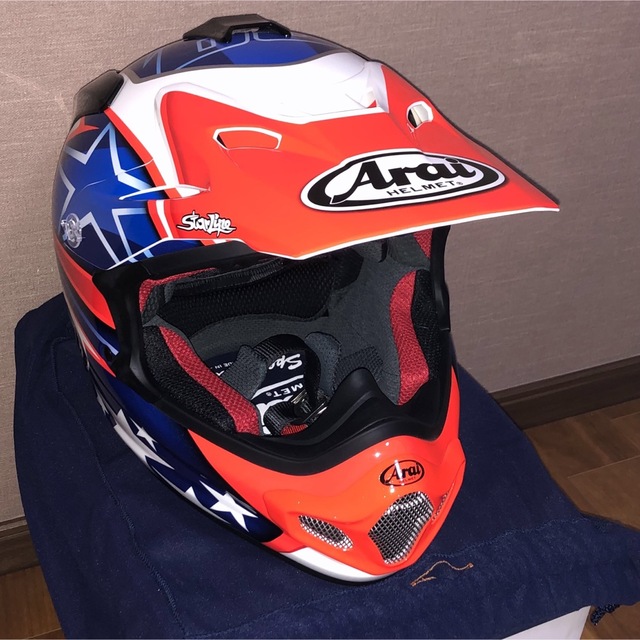 アライV-CROSS4 V-クロス 4 ヘルメットXSサイズ 54cm