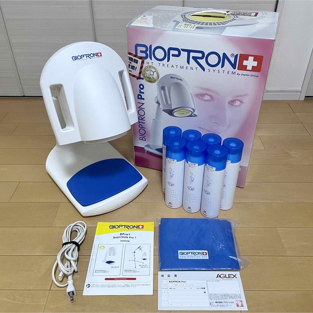 チロル様専用【美品】 バイオプトロン プロ1 BIOPTRON 美顔器の通販 by