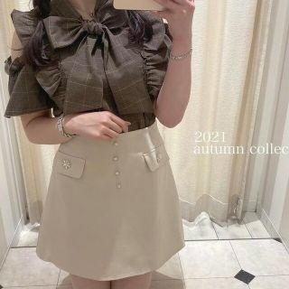 新品『evelyn』 ♡量産型♡ 可愛い　トップス フリルパールBS