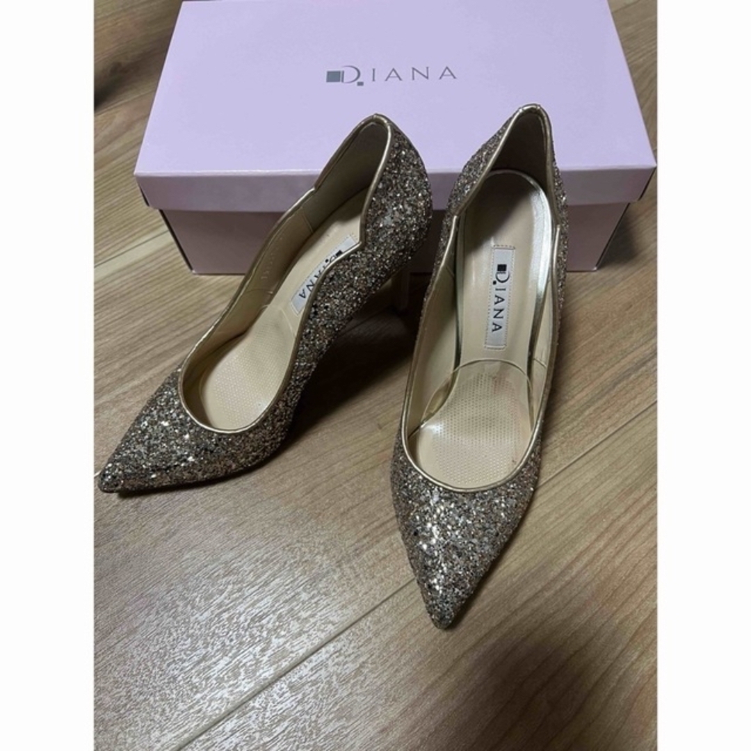 DIANA(ダイアナ)のDIANA グリッターハイヒール　アイボリーマルチ/グリッター　ウエディング レディースの靴/シューズ(ハイヒール/パンプス)の商品写真