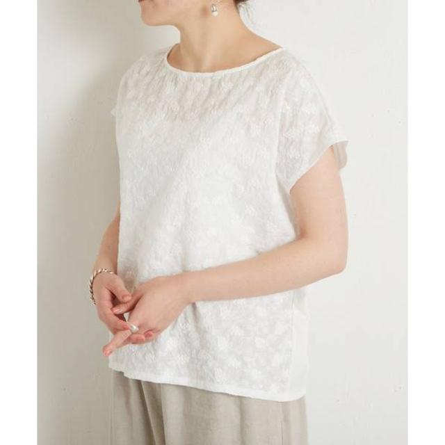 BEARDSLEY - 美品 BEARDSLEY ビアズリー ぶどう柄フロント刺繍フレンチ