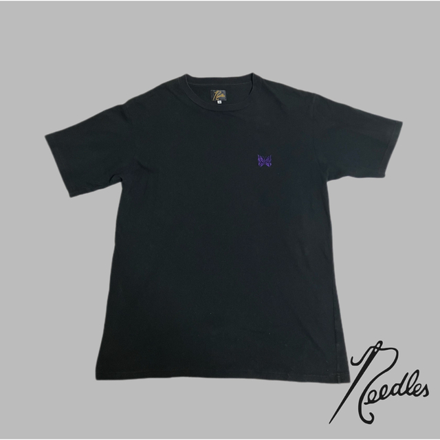 Needles(ニードルス)の【別注】Needles×UR クルーネック　ショートスリーブ　Tシャツ　ブラック メンズのトップス(Tシャツ/カットソー(半袖/袖なし))の商品写真