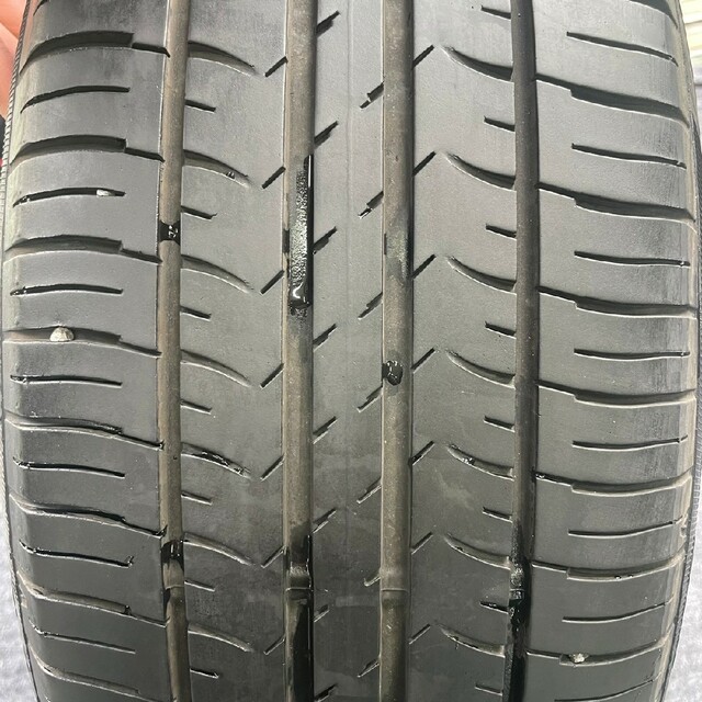 トヨタ(トヨタ)のクラウン★トヨタ純正★215/55R/17★アルミタイヤ４本セット綺麗です！ 自動車/バイクの自動車(タイヤ・ホイールセット)の商品写真