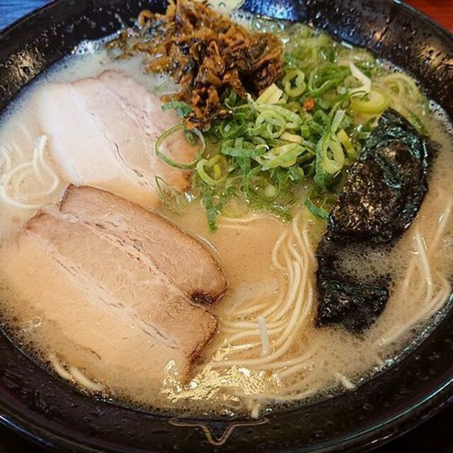 激安1箱買いオススメ　中洲屋台　ピリ辛 　博多　豚骨ラーメン　人気ラーメン　旨い