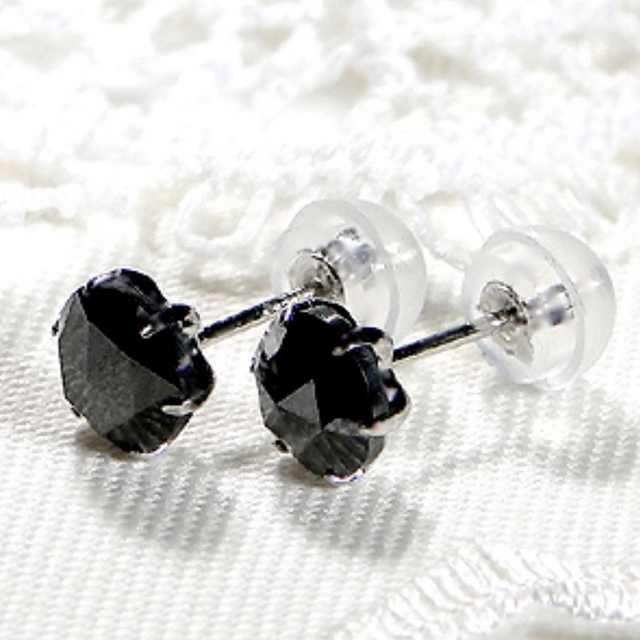 新品 PT900 ブラックダイヤモンド プラチナピアス 刻印あり上質日本製 ペア 1