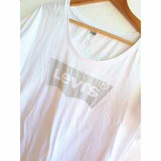 リーバイス(Levi's)のLevi's リーバイス　Tシャツ　S(Tシャツ(半袖/袖なし))
