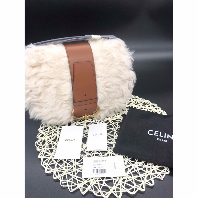 celine(セリーヌ)のCELINE♦︎ ミディアム カマラット バッグ シャーリング＆カーフスキン レディースのバッグ(ショルダーバッグ)の商品写真